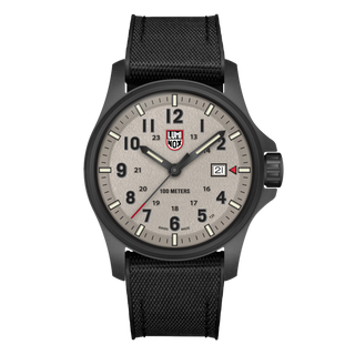 Atacama Field, 43 mm, Aventură urbană - XL.1971.2