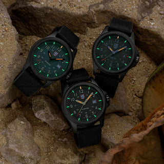ceasuri Luminox cu lumina permanenta pe timp de noapte