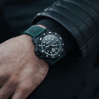 Master Carbon Seal Automatic, 45mm, Military Dive Watch - 3877, Outdoor Shoot