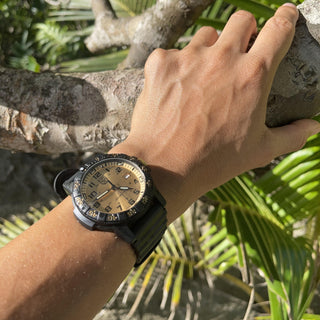 Leatherback SEA Turtle Giant, 44mm, Outdoor watch - 0325, Mood image