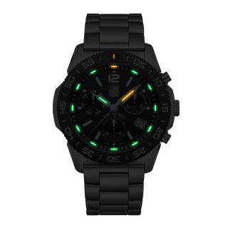 Pacific Diver Chronograph, 44 mm, Diver Watch - 3144, Night view with green and orange light tubes