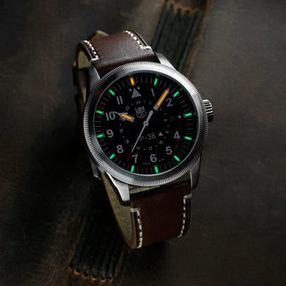 Air Pilot P-38 LIGHTNING, 42 mm, Pilot Watch - 9521, UV Shot with green and orange light tubes