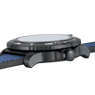 ICE-SAR, 45 mm Outdoor Explorer Watch - 1083	,Side view with crown and strap