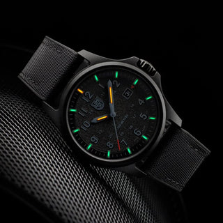 Atacama Field, 43 mm, Aventură urbană - XL.1961