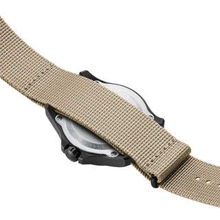Atacama Field, 43 mm, Urban Adventure - 1970.SET, Case back