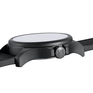 Atacama Field, 43 mm, Aventură urbană - XL.1971.2