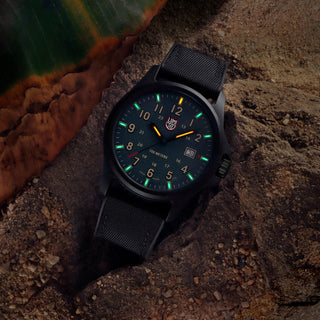 Atacama Field, 43 mm, Urban Adventure - 1977, UV Shot with green and orange light tubes