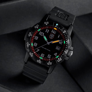 Leatherback SEA Turtle Giant, 44mm, Outdoor watch - 0335, UV Shot with green and orange light tubes