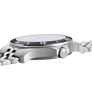 Side view with crown and strap