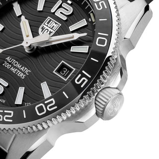 Pacific Diver Automatic, 42 mm, Diver Watch - 3101	, Detail view with focus on the bezel and crown
