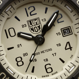 Navy Seal Foundation, 45 mm, Military / Diver Watch - 3251.CBNSF.SET, Detail view of the watch dial 