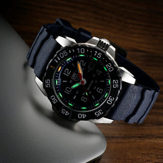 Navy SEAL Steel, 45 mm, Dive Watch - 3253.CB, UV shot