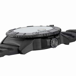 Navy Seal Foundation, 45 mm, Military Dive Watch	, Side view with crown and strap