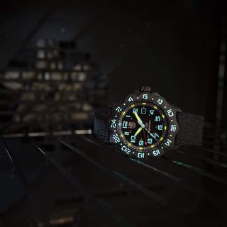 F-117 Nighthawk, 44 mm, Pilot Watch - 6441, UV Shot  with super-LumiNova, blue and yellow light tubes