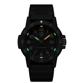 Leatherback SEA Turtle Giant, 44 mm, Outdoor Watch -  0321.L, Night view with green and orange light tubes